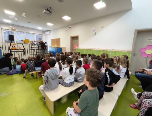 🎭 Dan ispunjen smijehom uz predstavu „Složna obitelj“